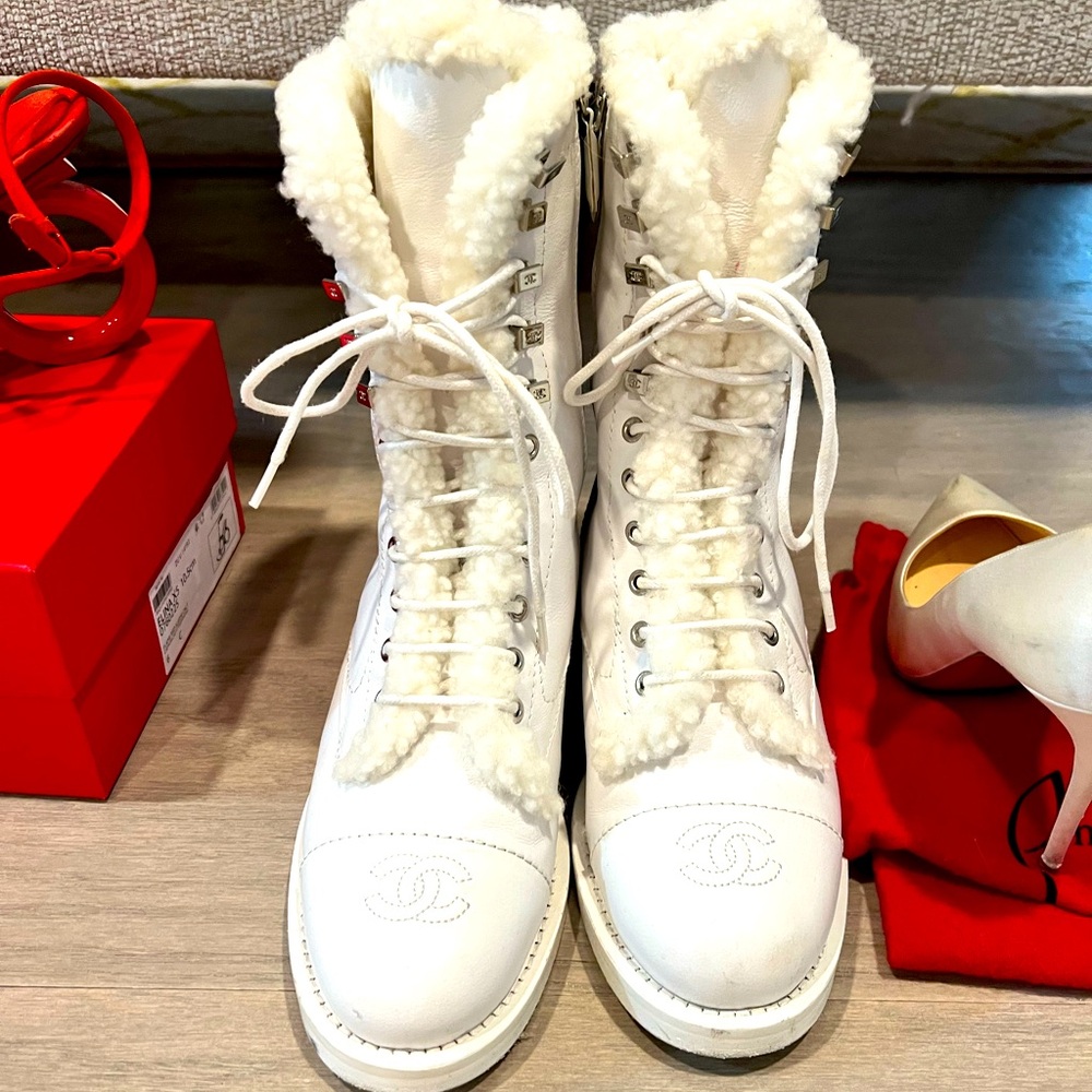 CHANEL WINTER BOOTS